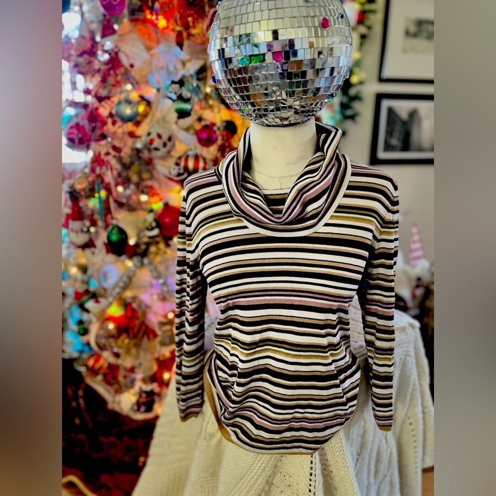 CASLON STRIPED VINTAGE VIBE TURTLENECK - Picture 4 of 7